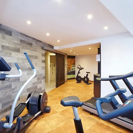 ホテル Trans World Columbus