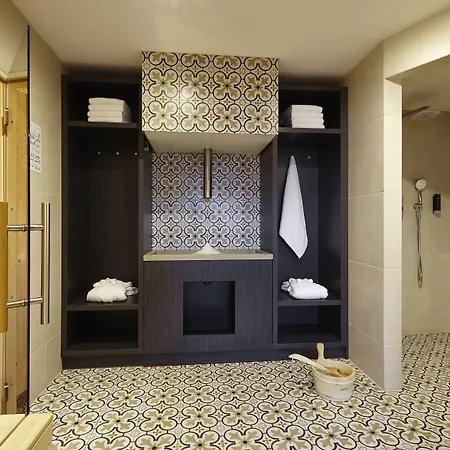 Hotel Trans World Columbus