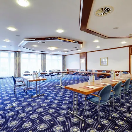 Trans World Columbus ホテル ゼーリゲンシュタット