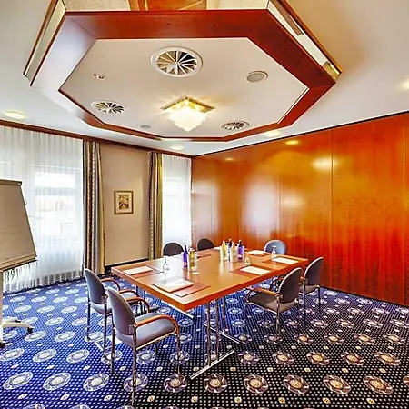 Trans World Columbus 4* Seligenstadt
