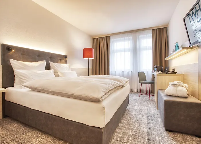 Trans World Columbus Hotel 4*